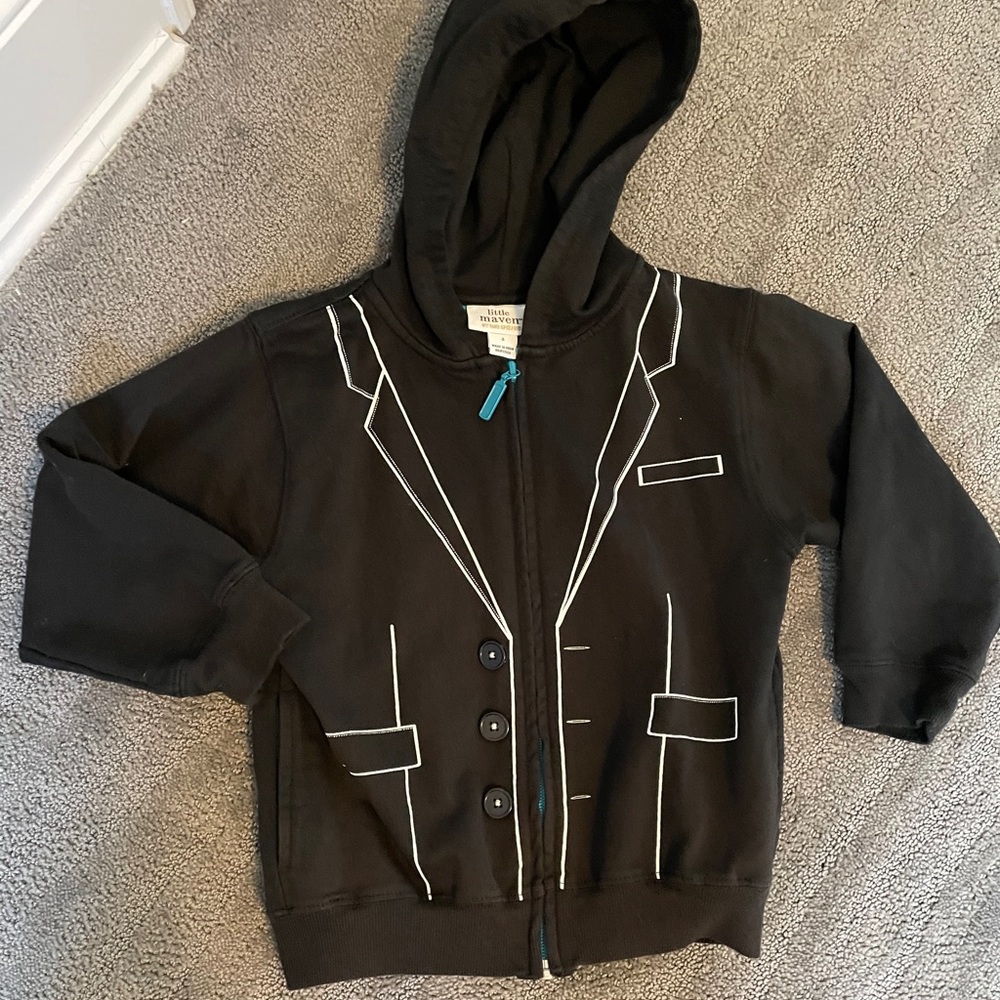 Tuxedo looking sweatshirt boys size 4